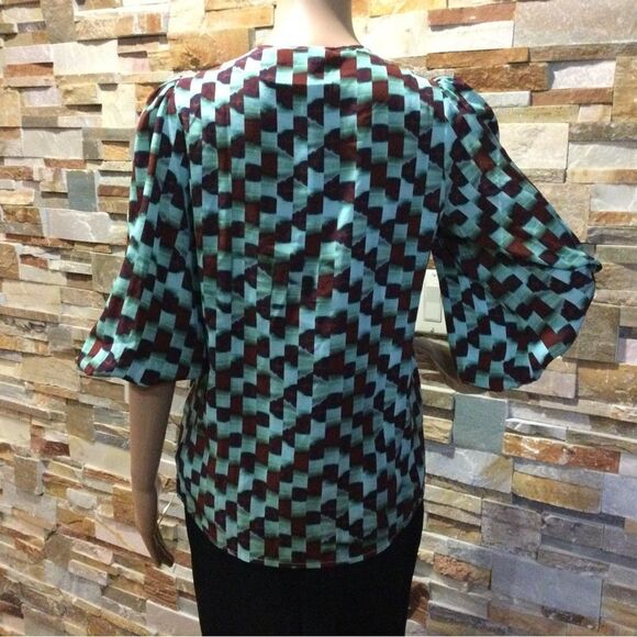 HUNTER BELL Finley Blouse - Subway Tile - Picture 3 of 12